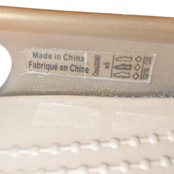 SOLD | CROCS | Rare Bronze Isabella Huarache Iconic Comfort Slip-On Sandals - Picture 8 of 8